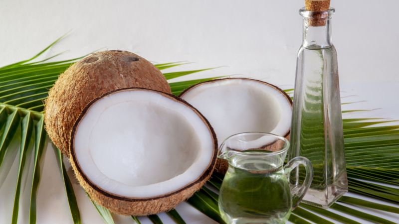 Why Coconut Oil is a Powerhouse for Oral Health